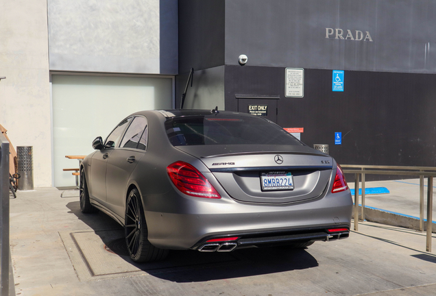 Mercedes-AMG S 63 V222