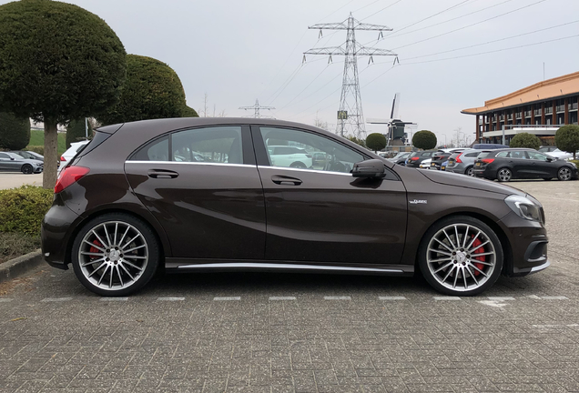 Mercedes-Benz A 45 AMG