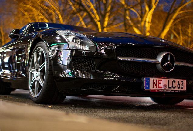 Mercedes-Benz SLS AMG