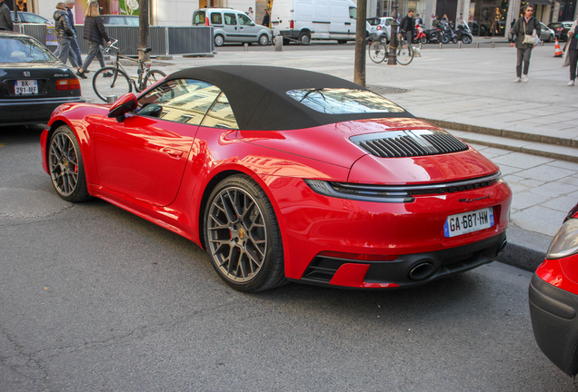 Porsche 992 Carrera 4S Cabriolet