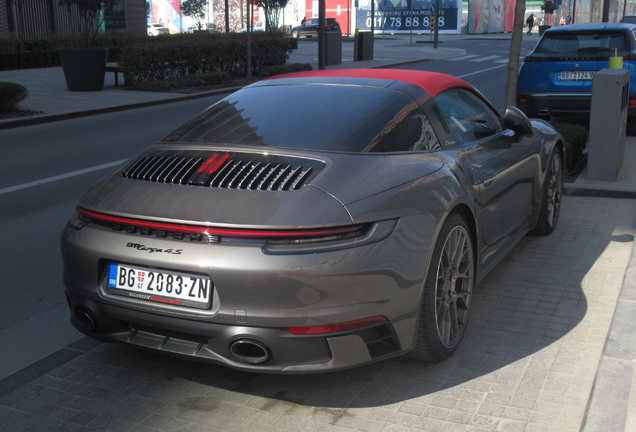 Porsche 992 Targa 4S