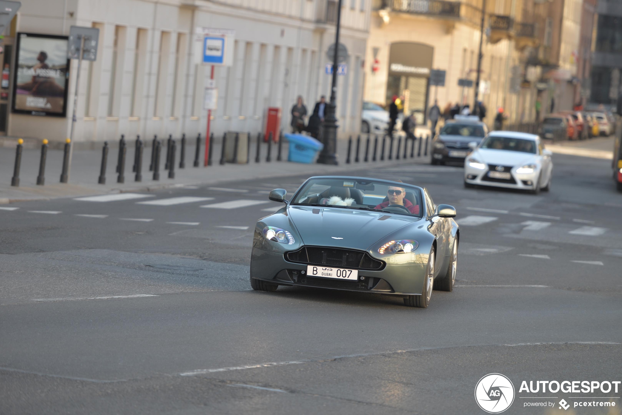 Aston Martin V8 Vantage GT Roadster