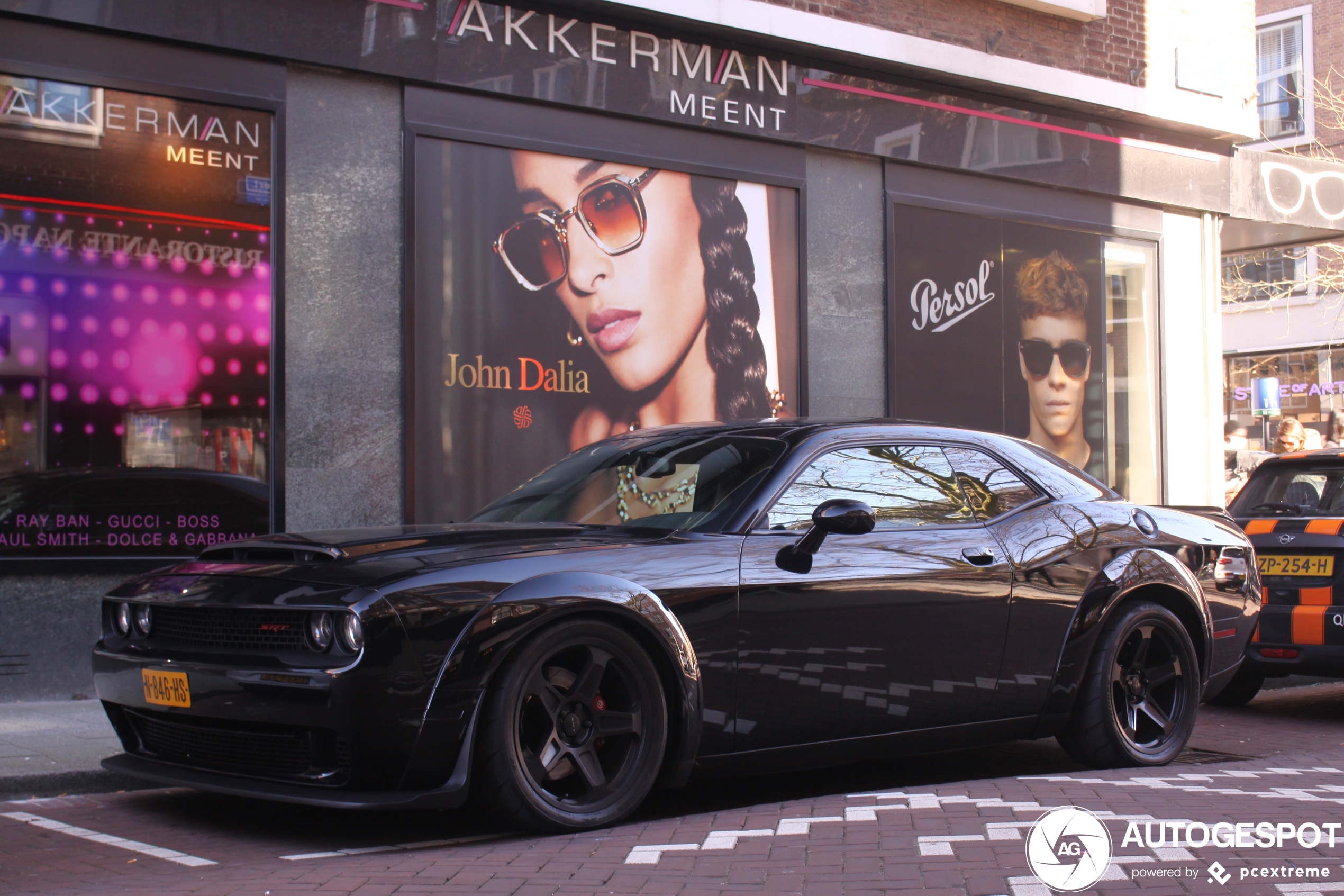 Dodge Challenger SRT-8 392