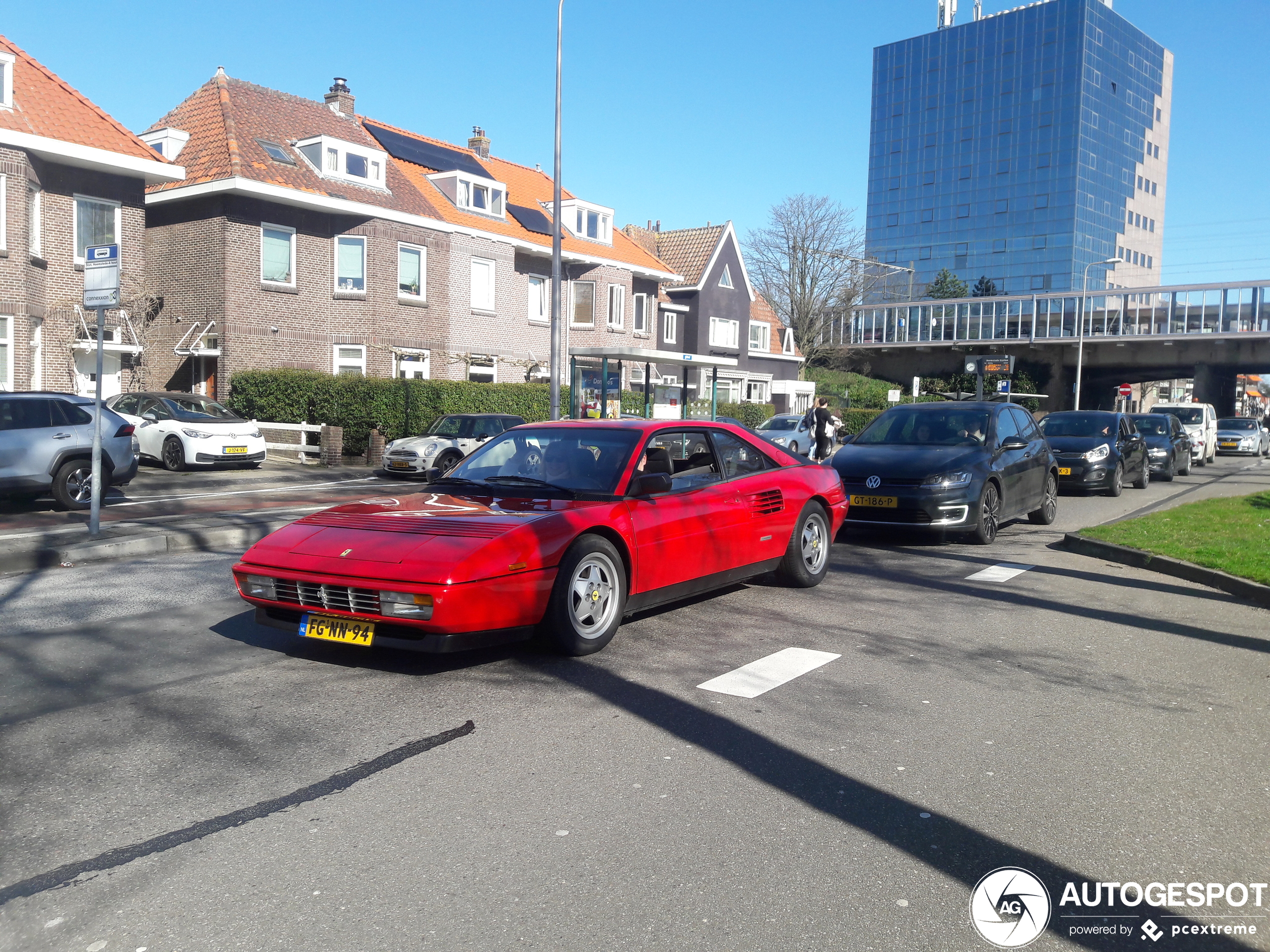 Ferrari Mondial T