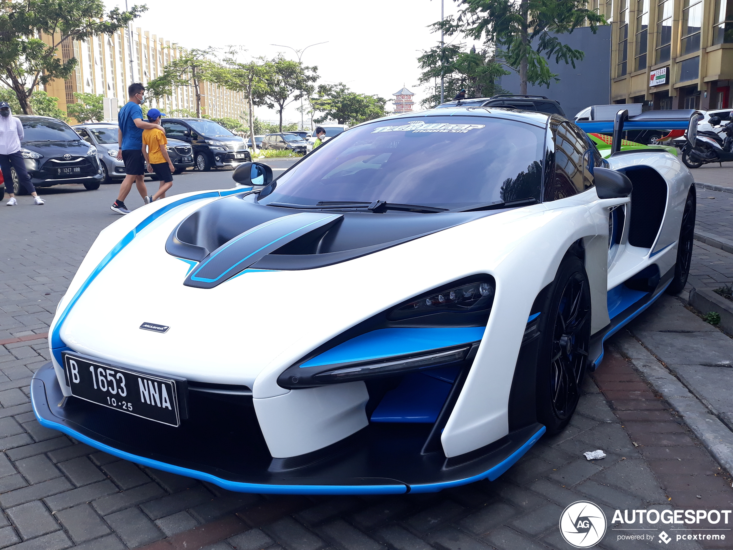 Megacombo in Jakarta