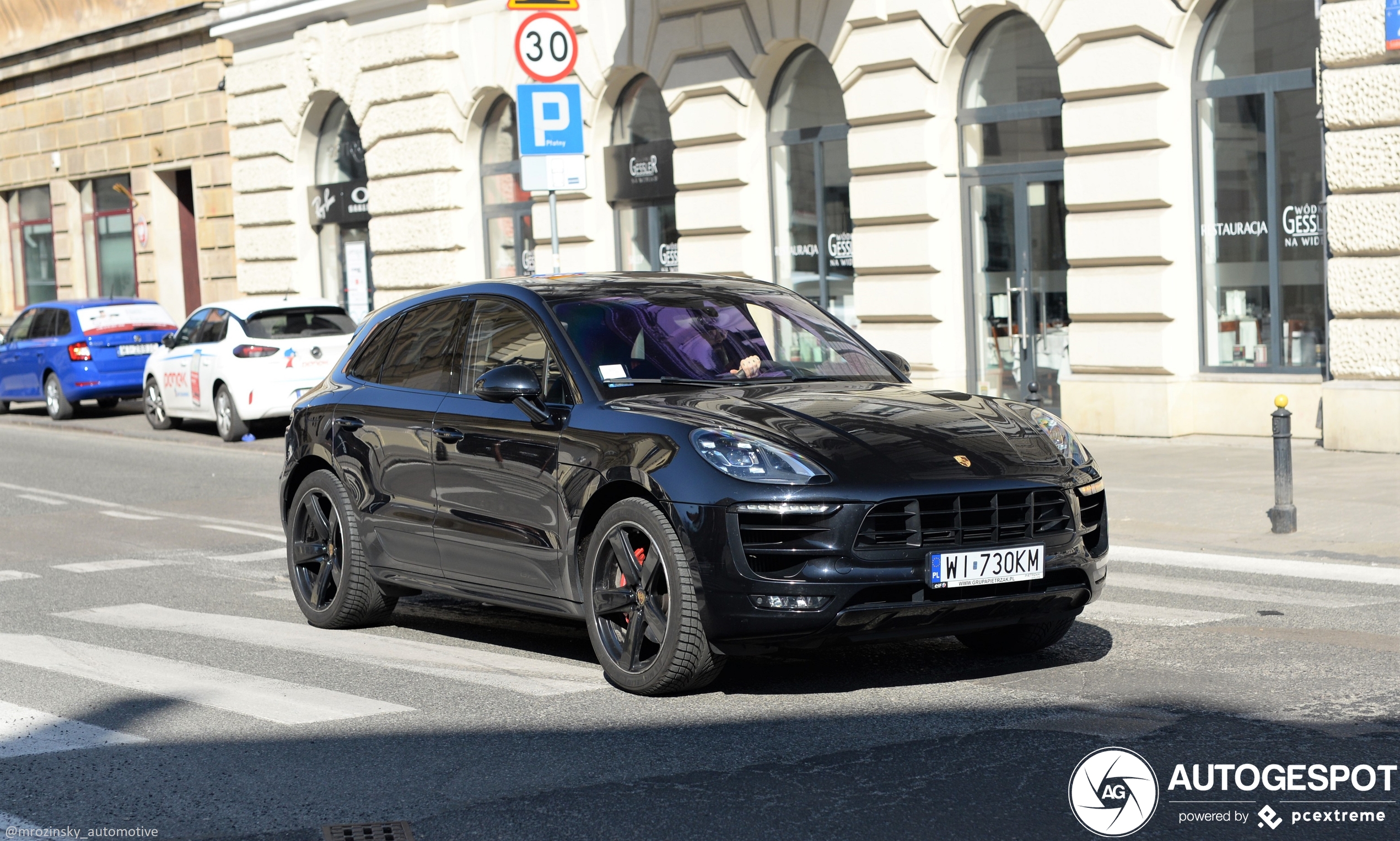 Porsche 95B Macan GTS