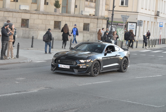 Ford Mustang Shelby GT350 2015