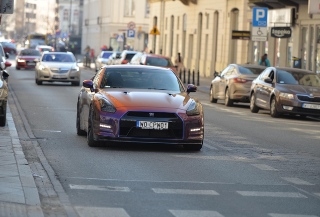 Nissan GT-R 2013