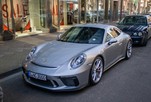 Porsche 991 GT3 Touring