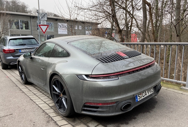 Porsche 992 Carrera 4S