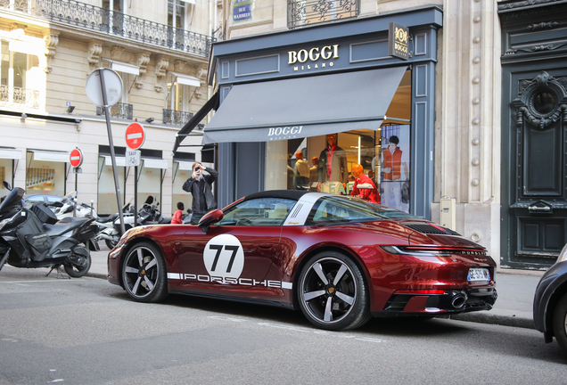 Porsche 992 Targa 4S Heritage Design Edition