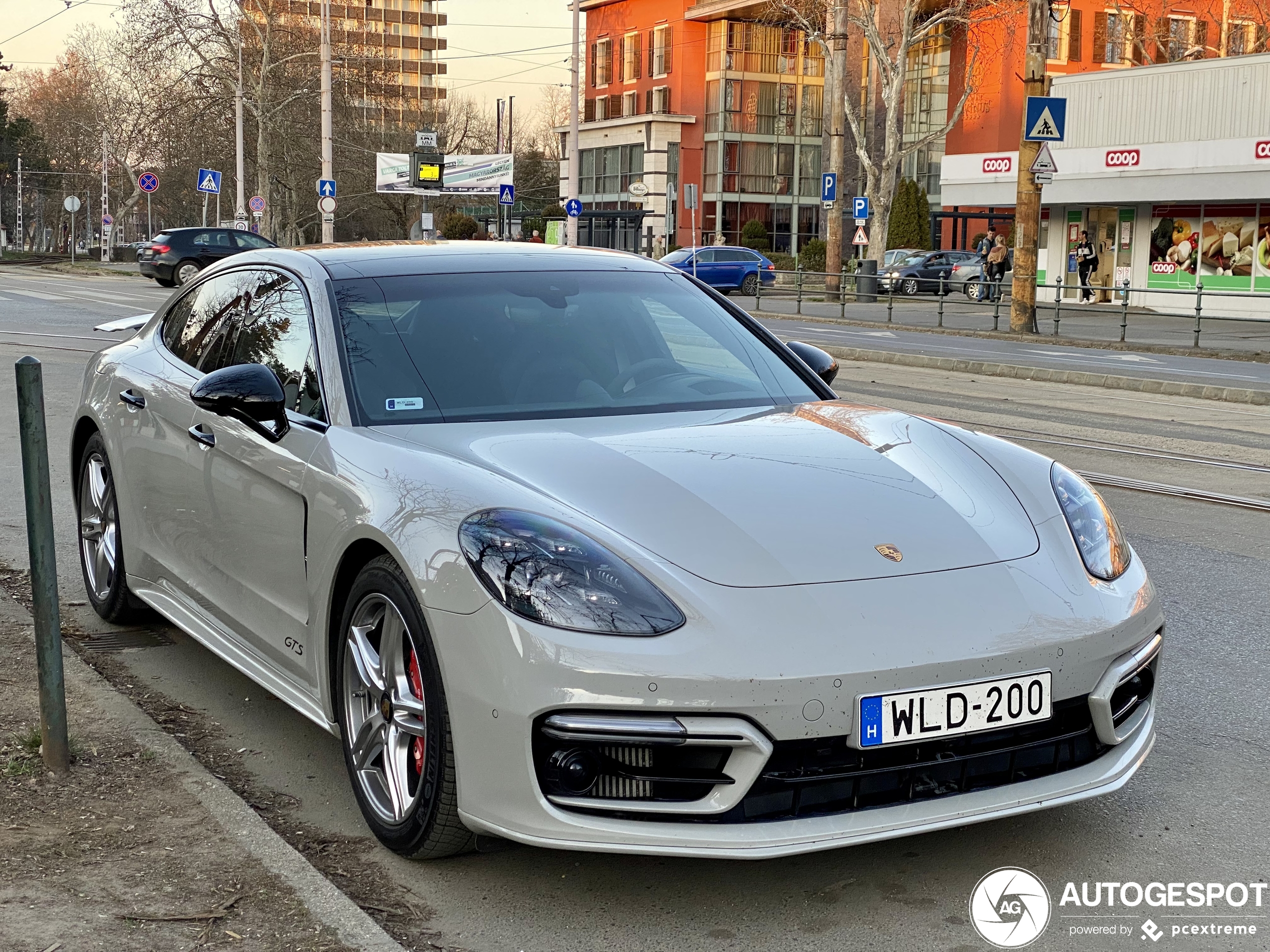 Porsche 971 Panamera GTS MkII