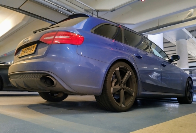 Audi RS4 Avant B8