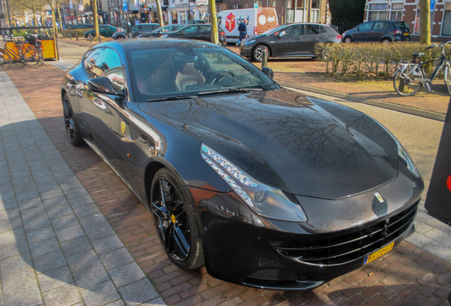 Ferrari FF