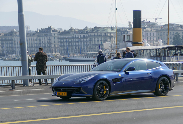 Ferrari GTC4Lusso