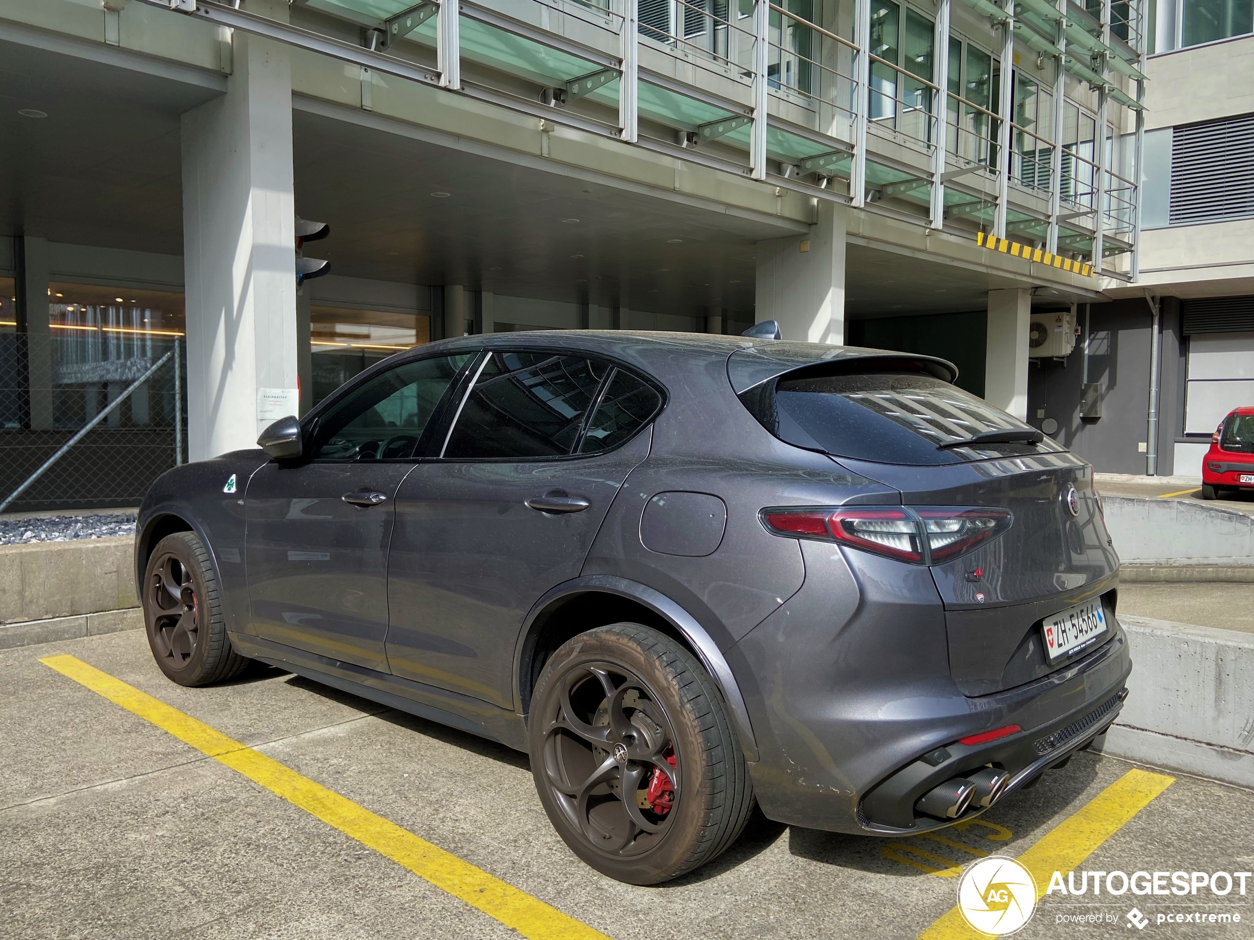 Alfa Romeo Stelvio Quadrifoglio 2020