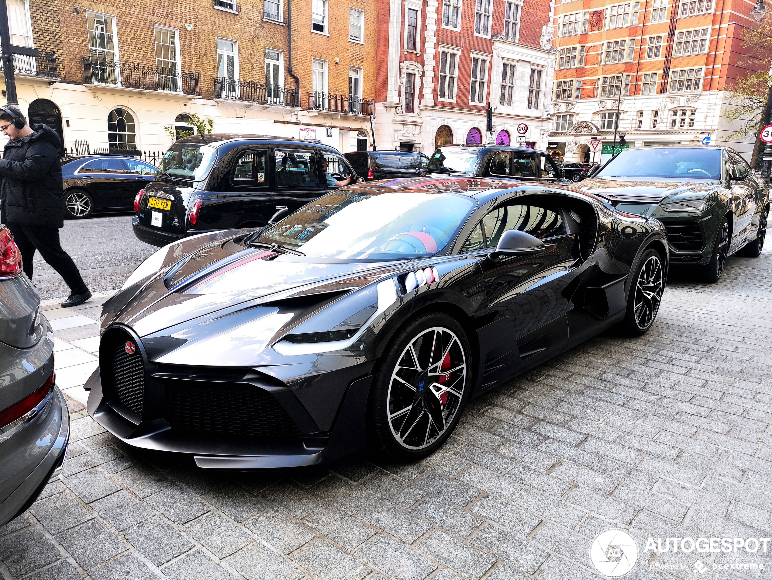Bugatti Divo puts London on the map again