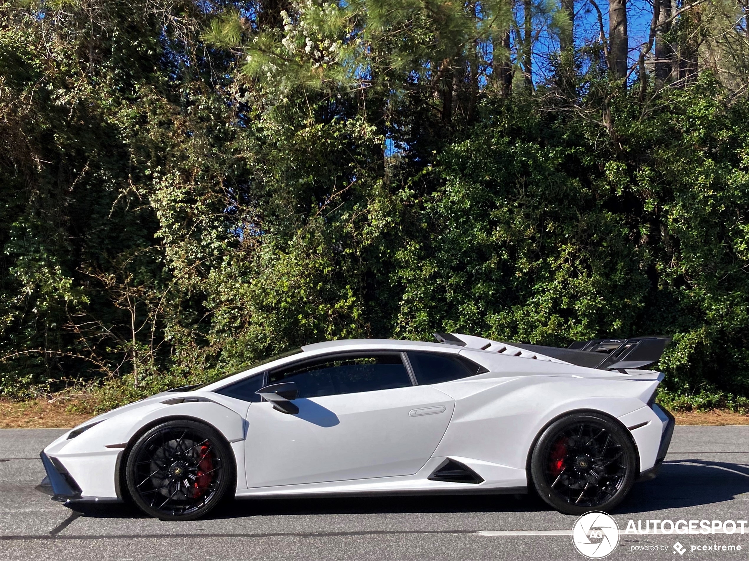 Lamborghini Huracán LP640-2 STO