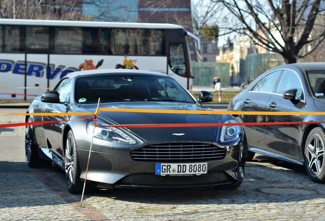 Aston Martin DB9 Volante 2013