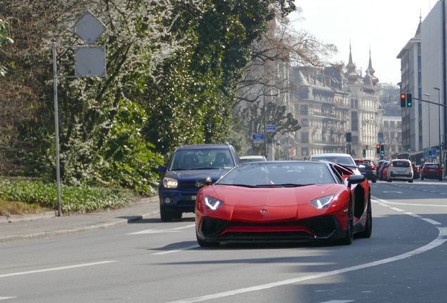 Lamborghini Aventador LP750-4 SuperVeloce Roadster