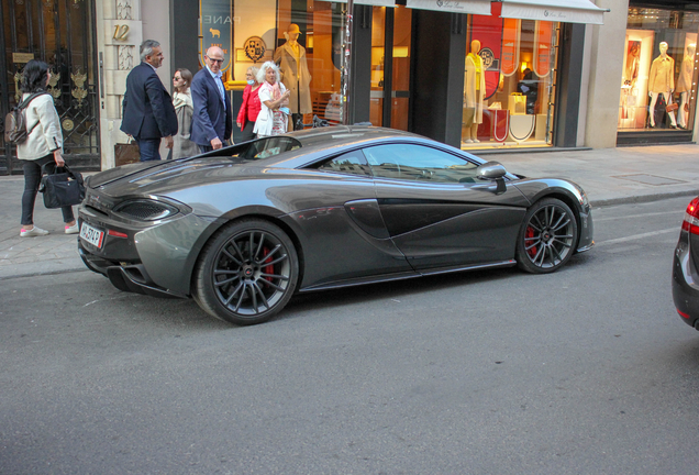 McLaren 570S