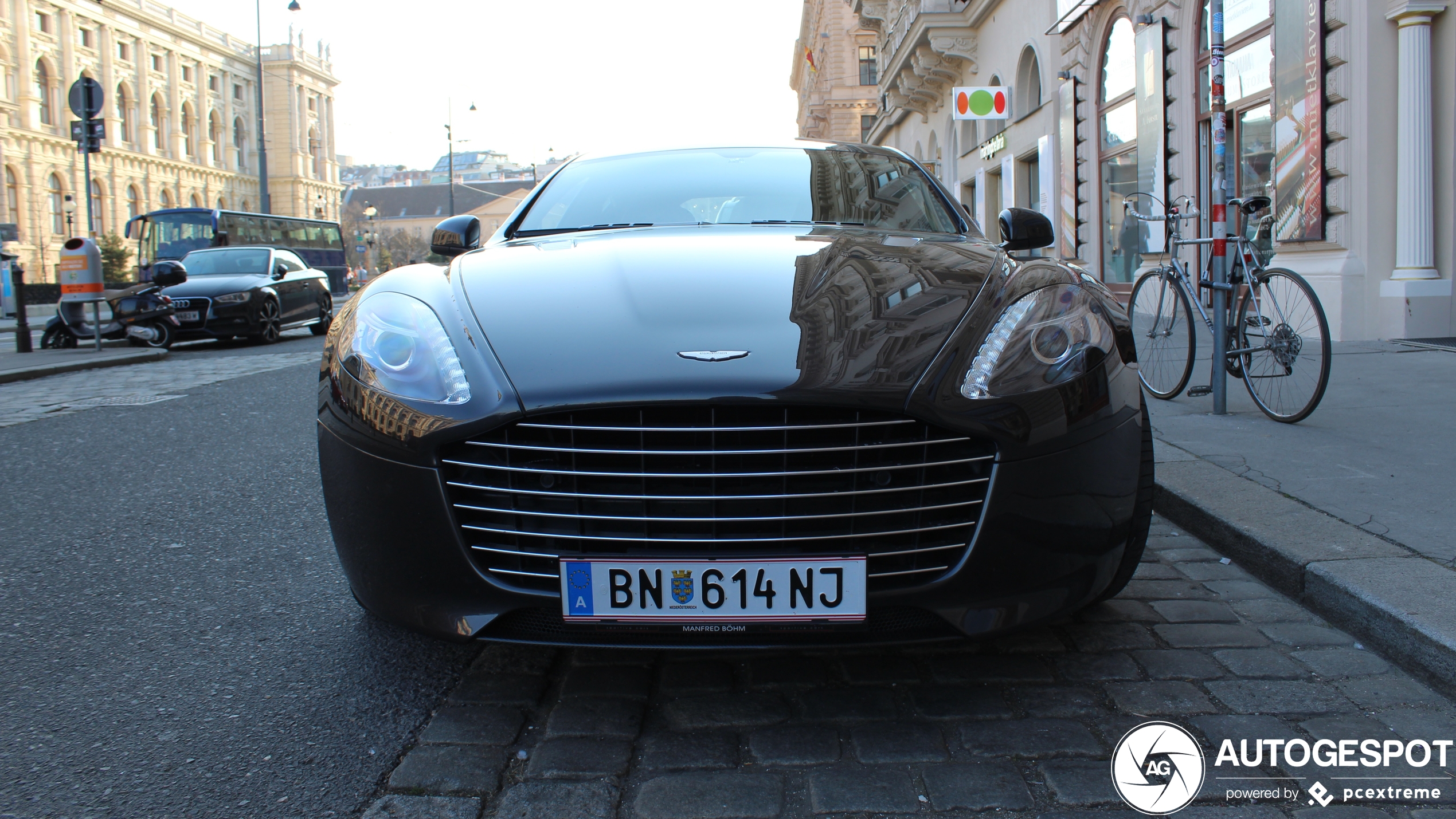 Aston Martin Rapide S