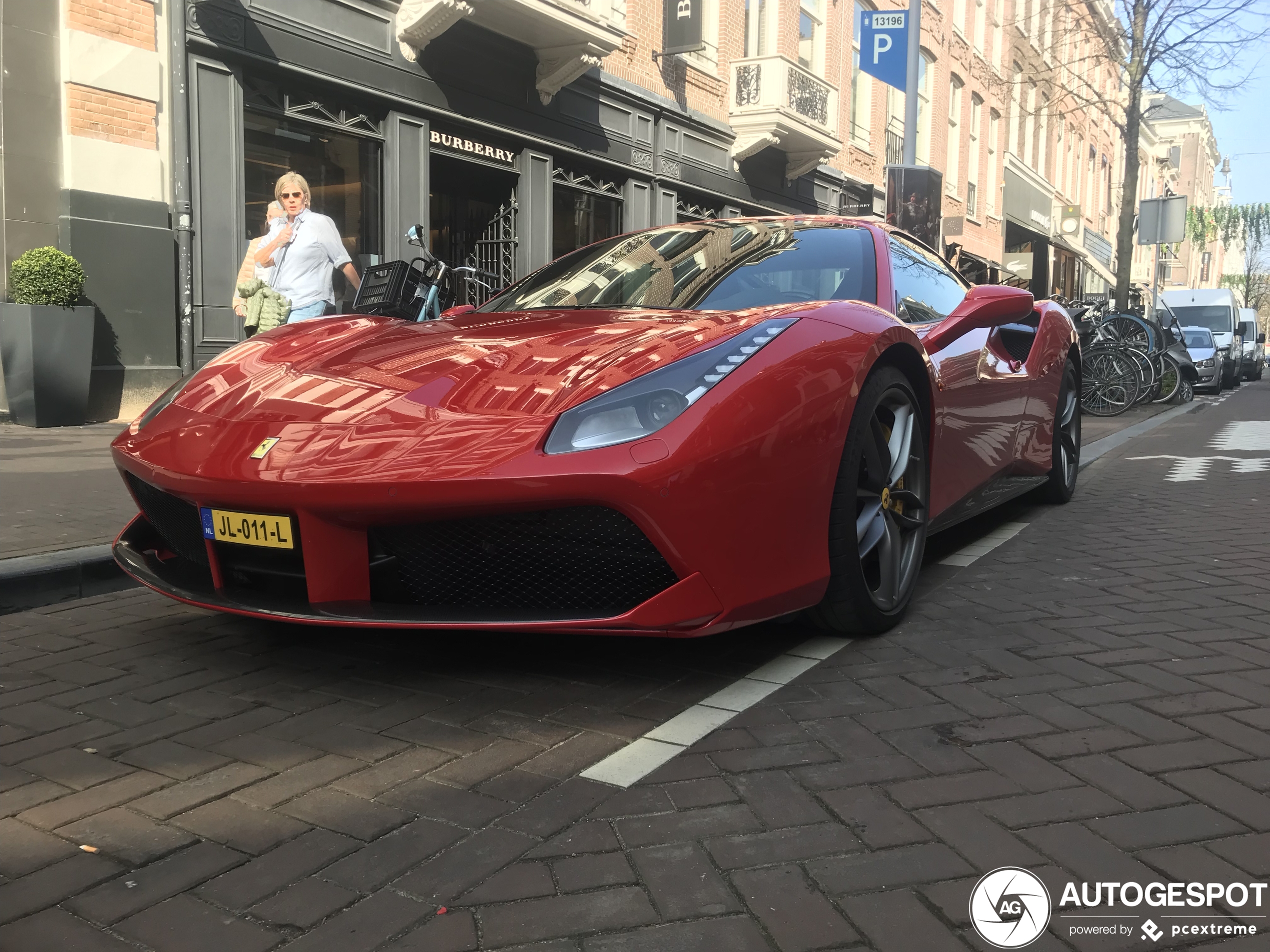 Ferrari 488 GTB