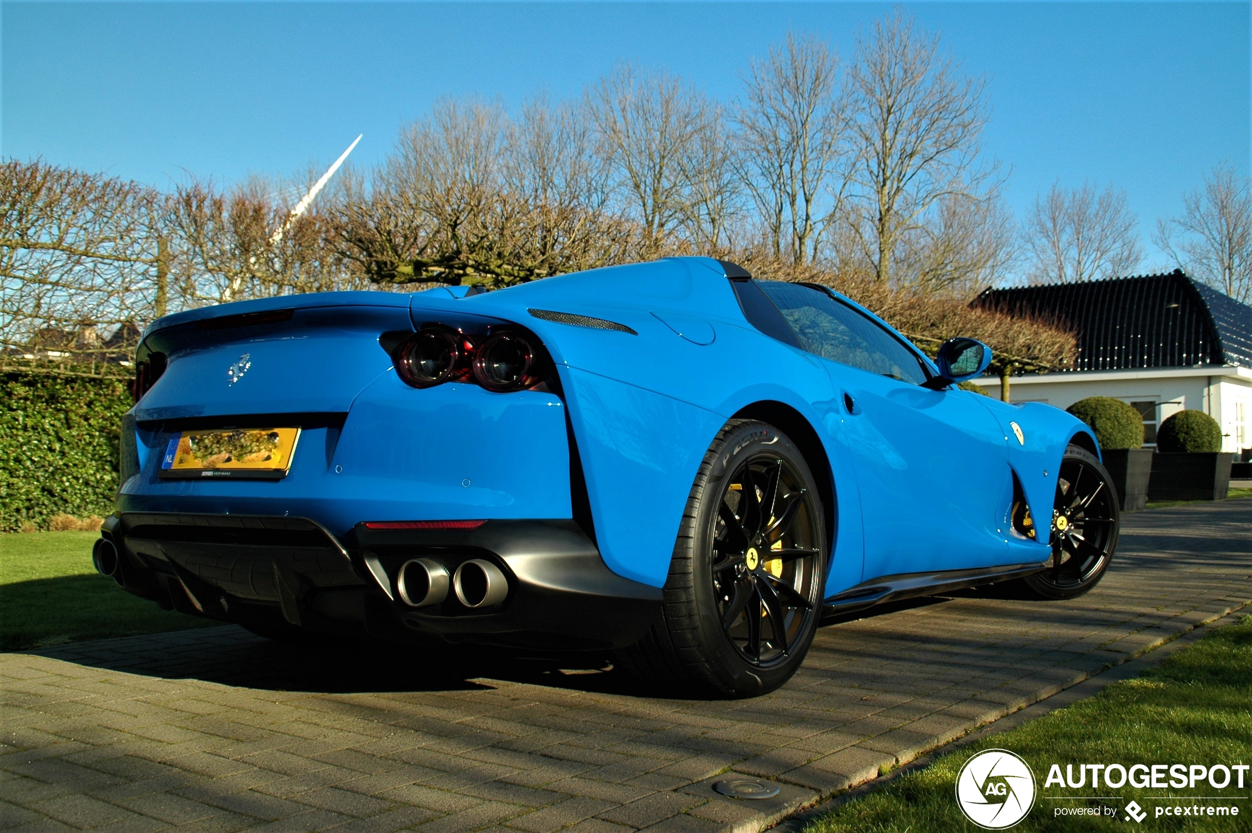 Ferrari 812 GTS