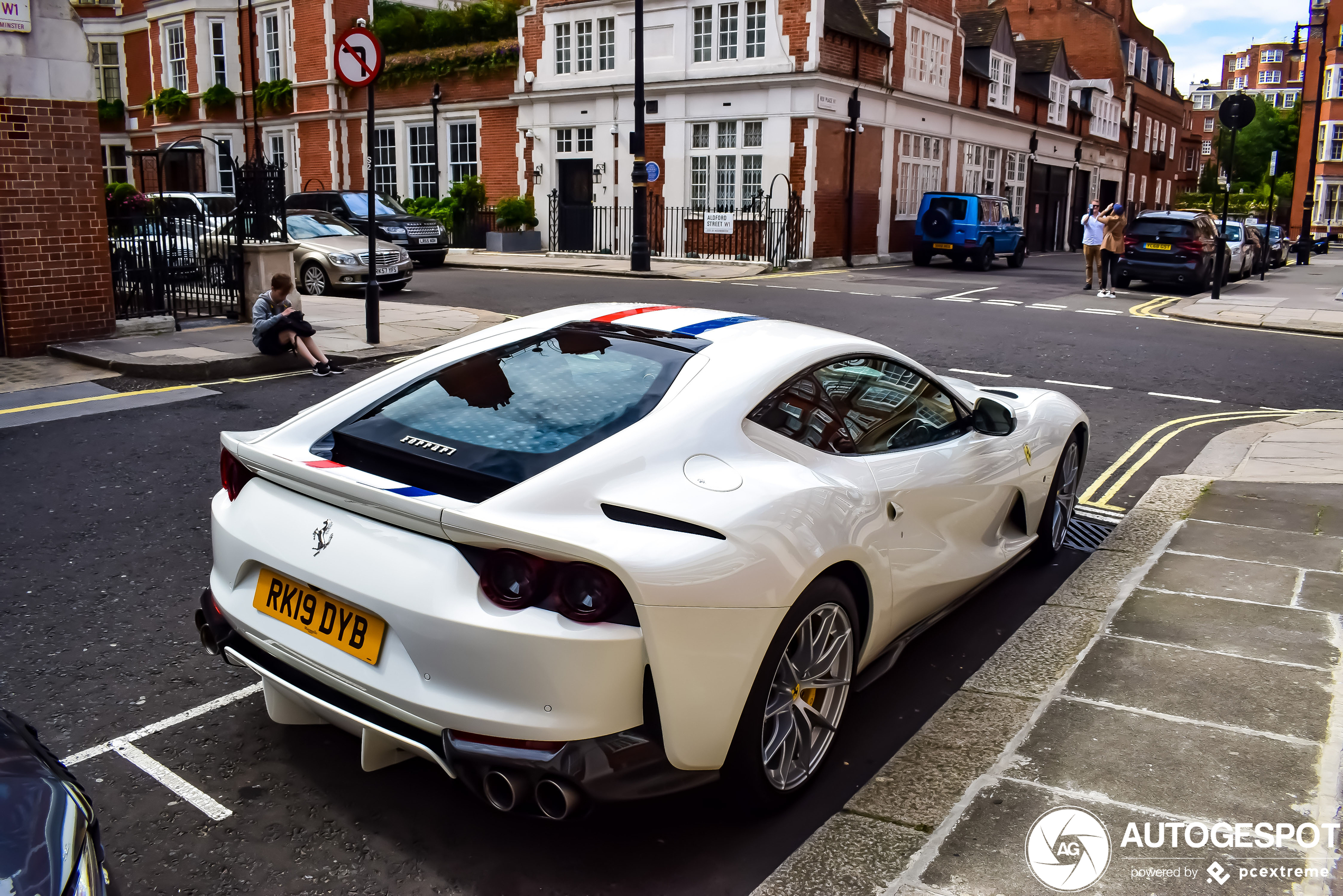 Witte 812Superfast mag er zijn!