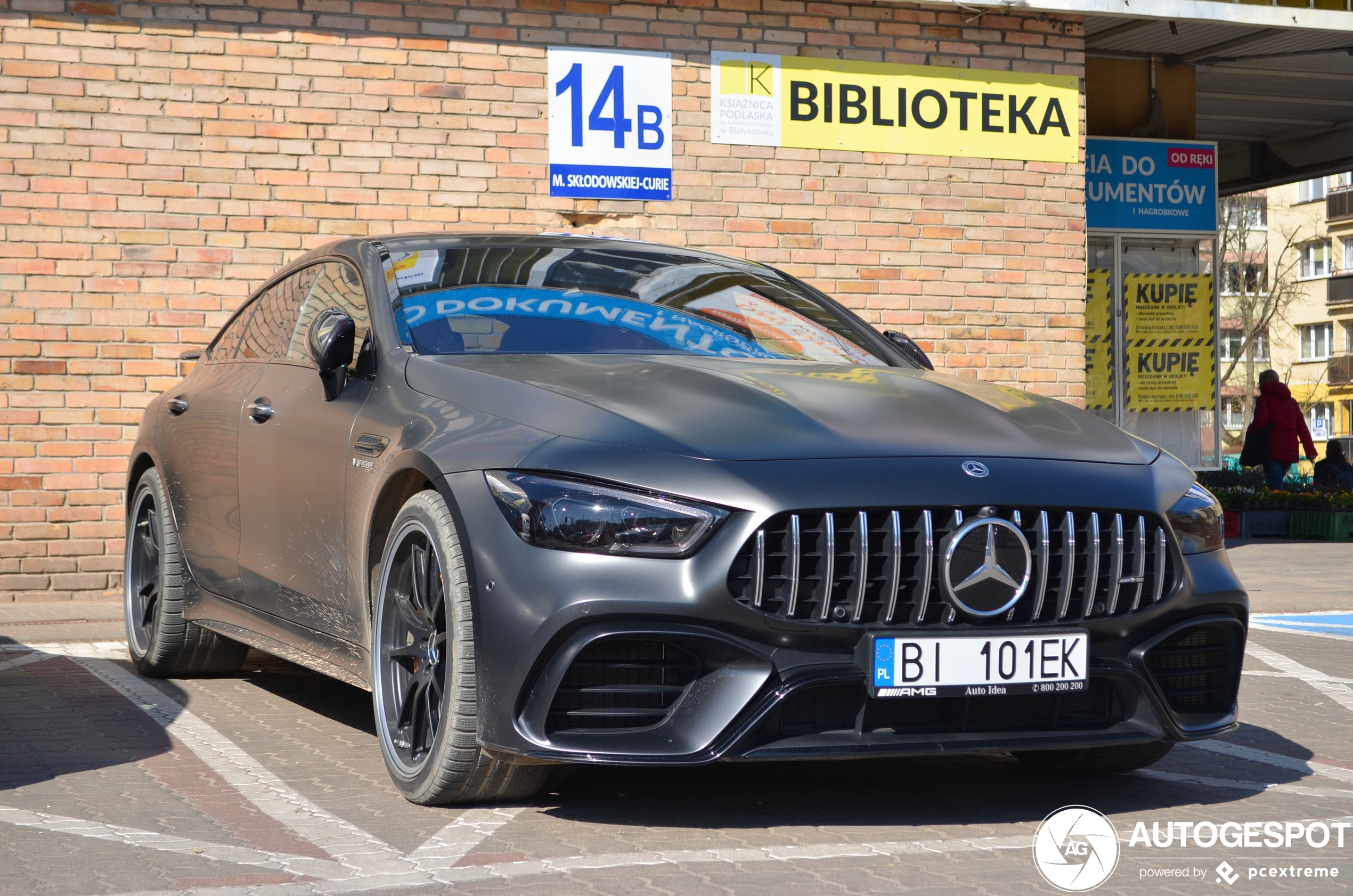 Mercedes-AMG GT 63 S X290