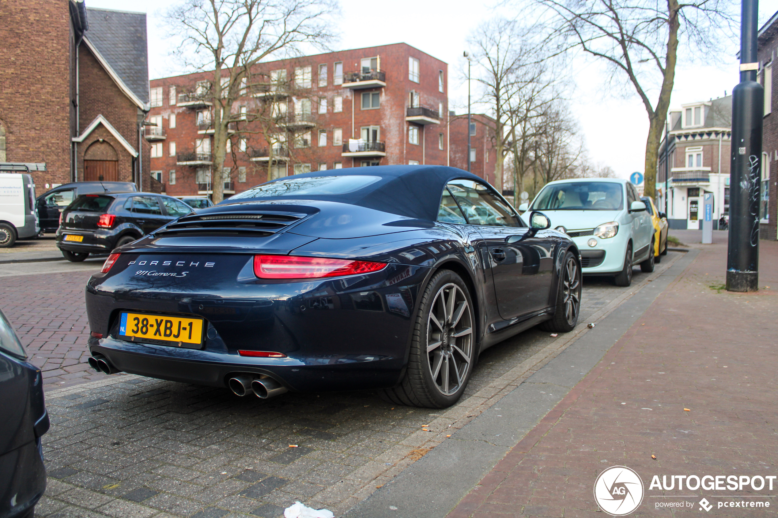 Porsche 991 Carrera S Cabriolet MkI