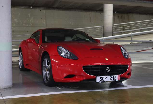 Ferrari California