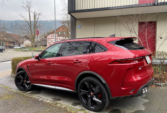 Jaguar F-PACE SVR 2021