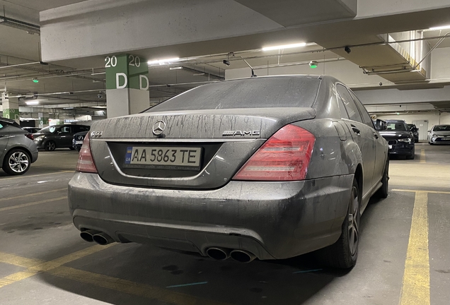 Mercedes-Benz S 63 AMG W221 2010