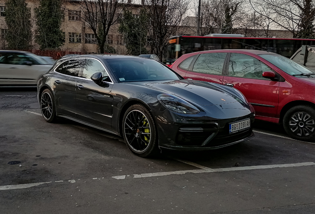 Porsche 971 Panamera Turbo S E-Hybrid Sport Turismo