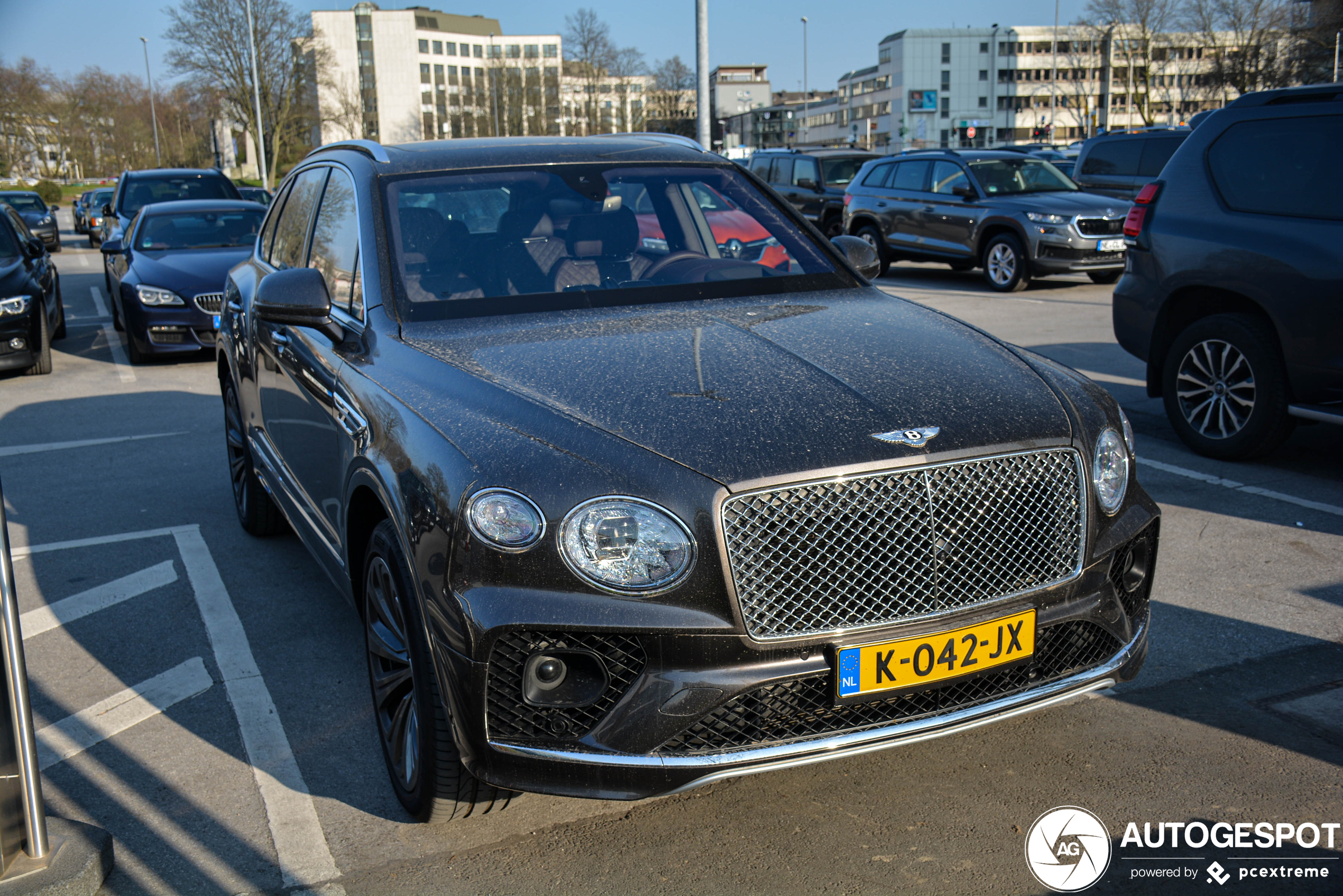 Bentley Bentayga V8 2021