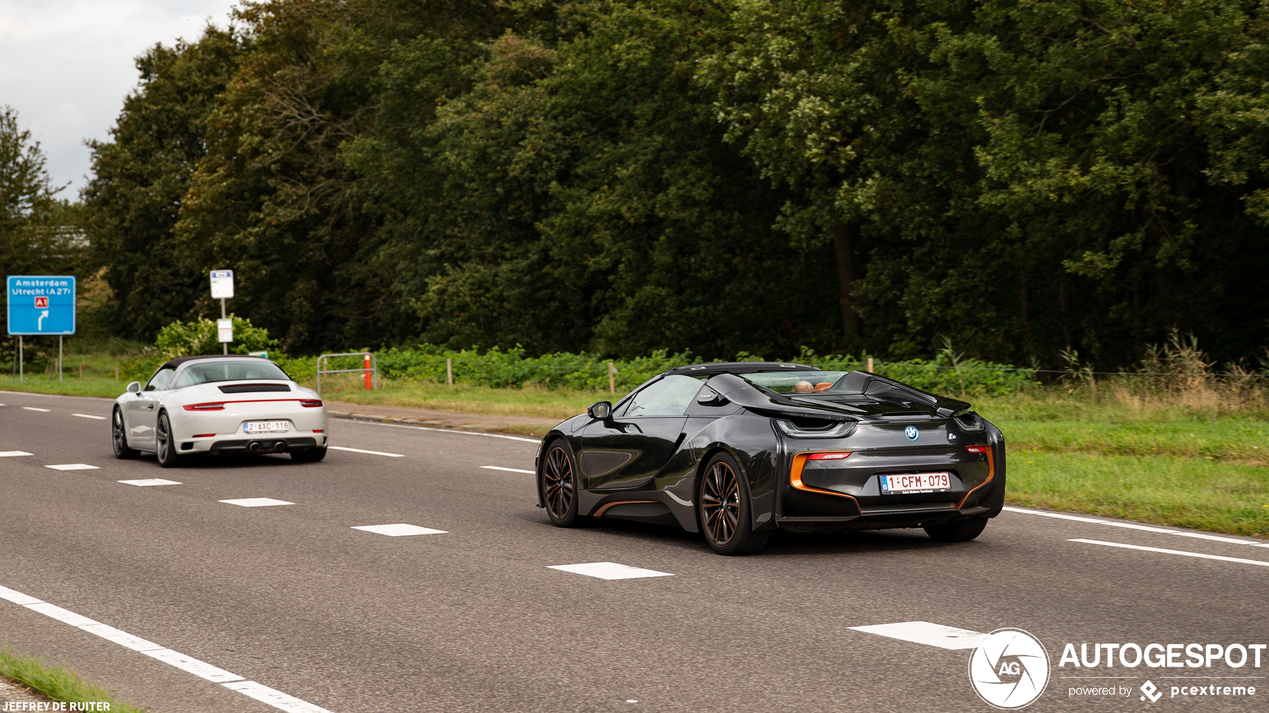 BMW i8 Roadster Ultimate Sophisto Edition