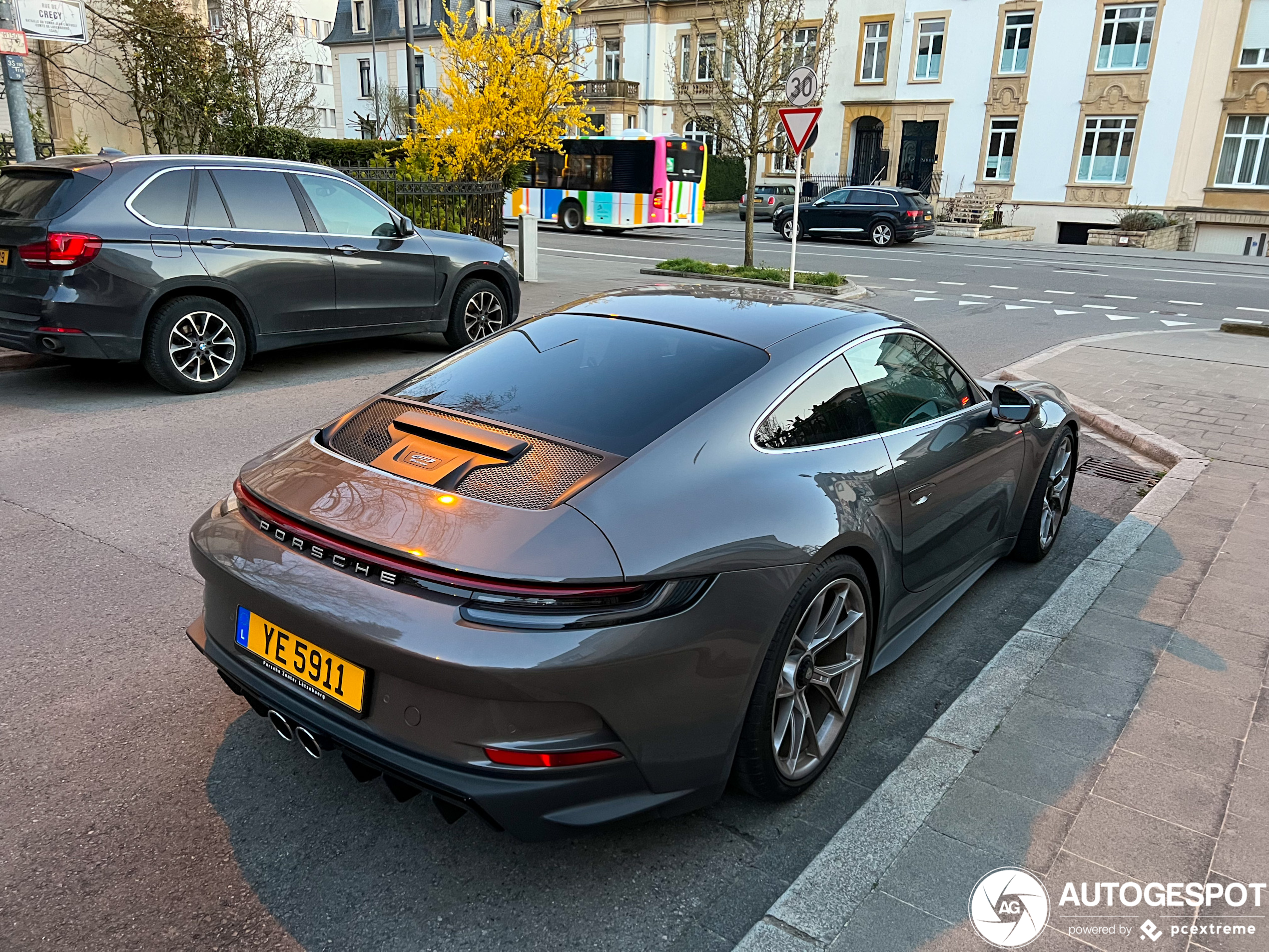 Porsche 992 GT3 Touring