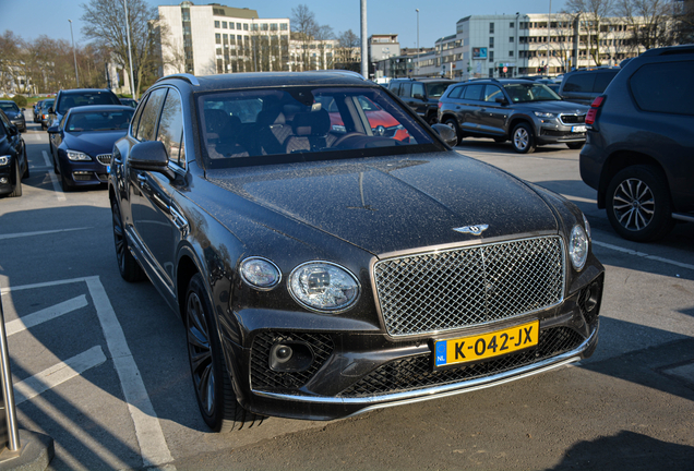 Bentley Bentayga V8 2021