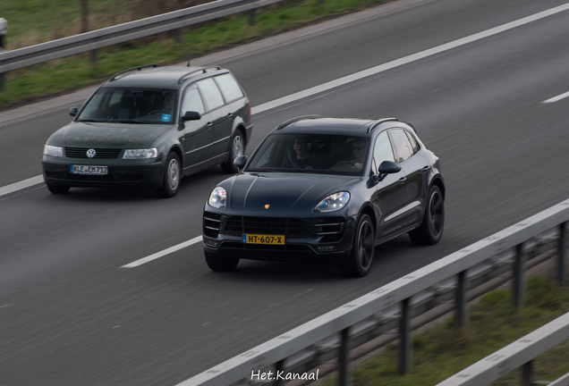 Porsche 95B Macan Turbo