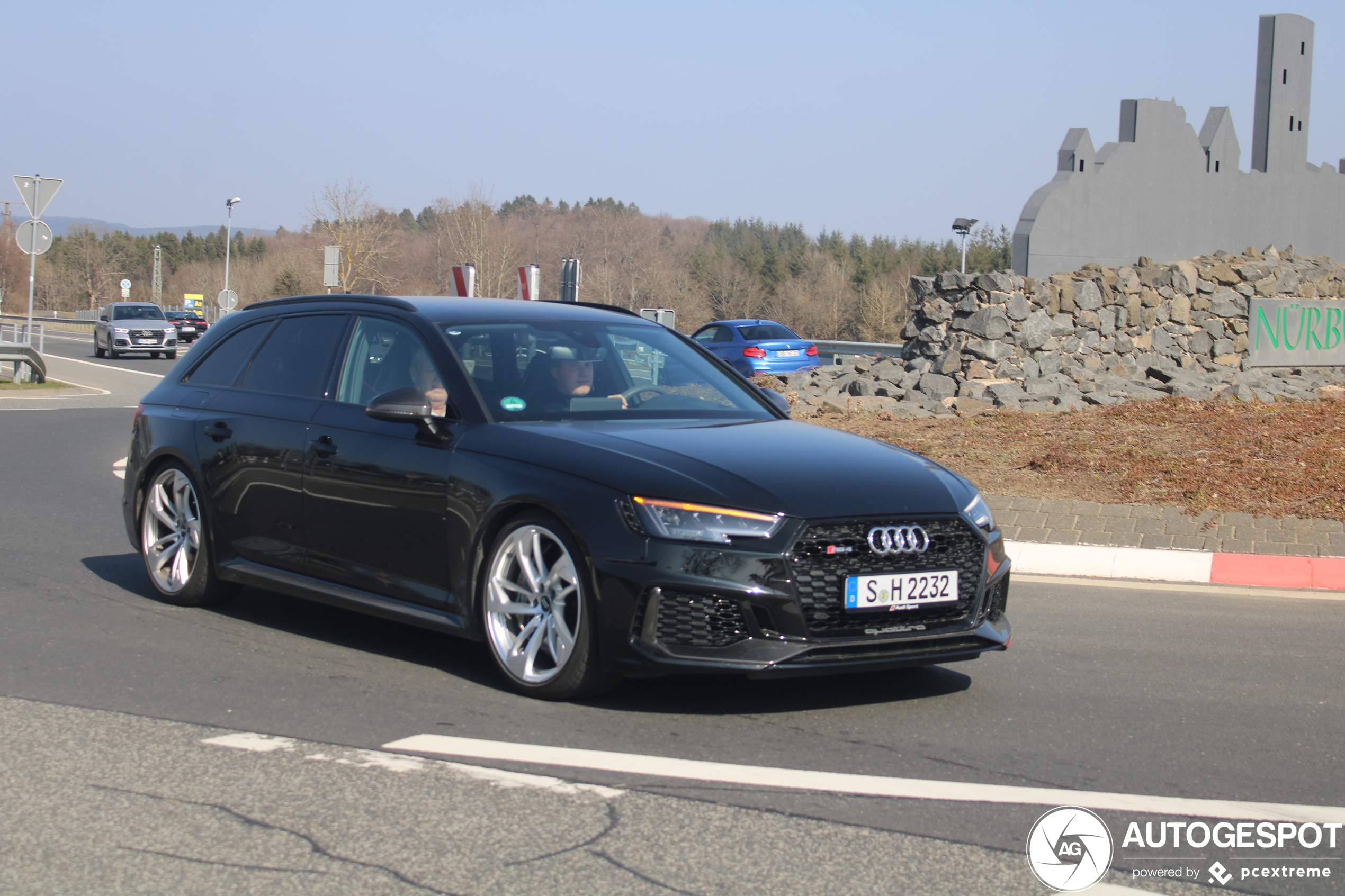 Audi RS4 Avant B9