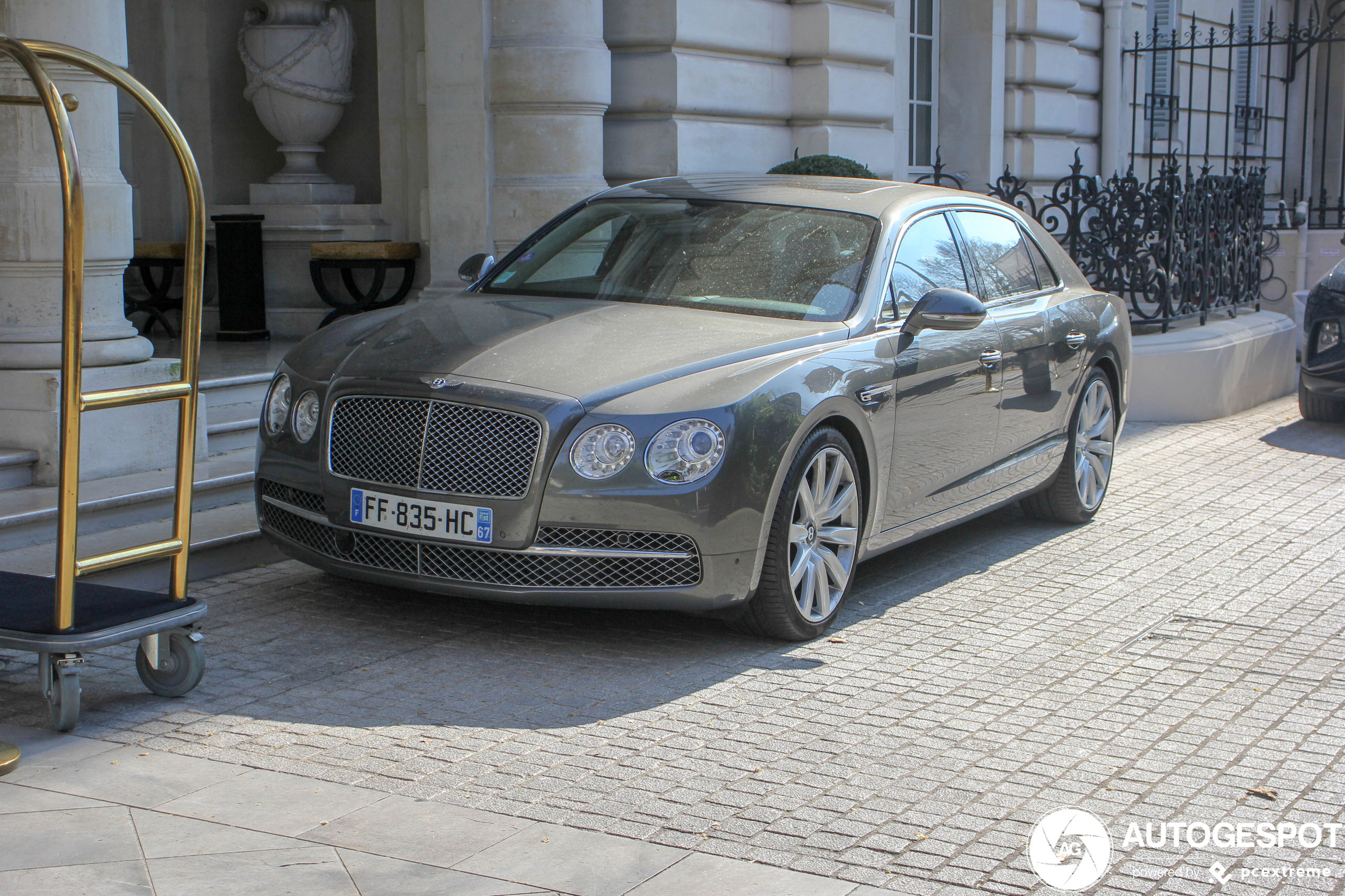 Bentley Flying Spur W12