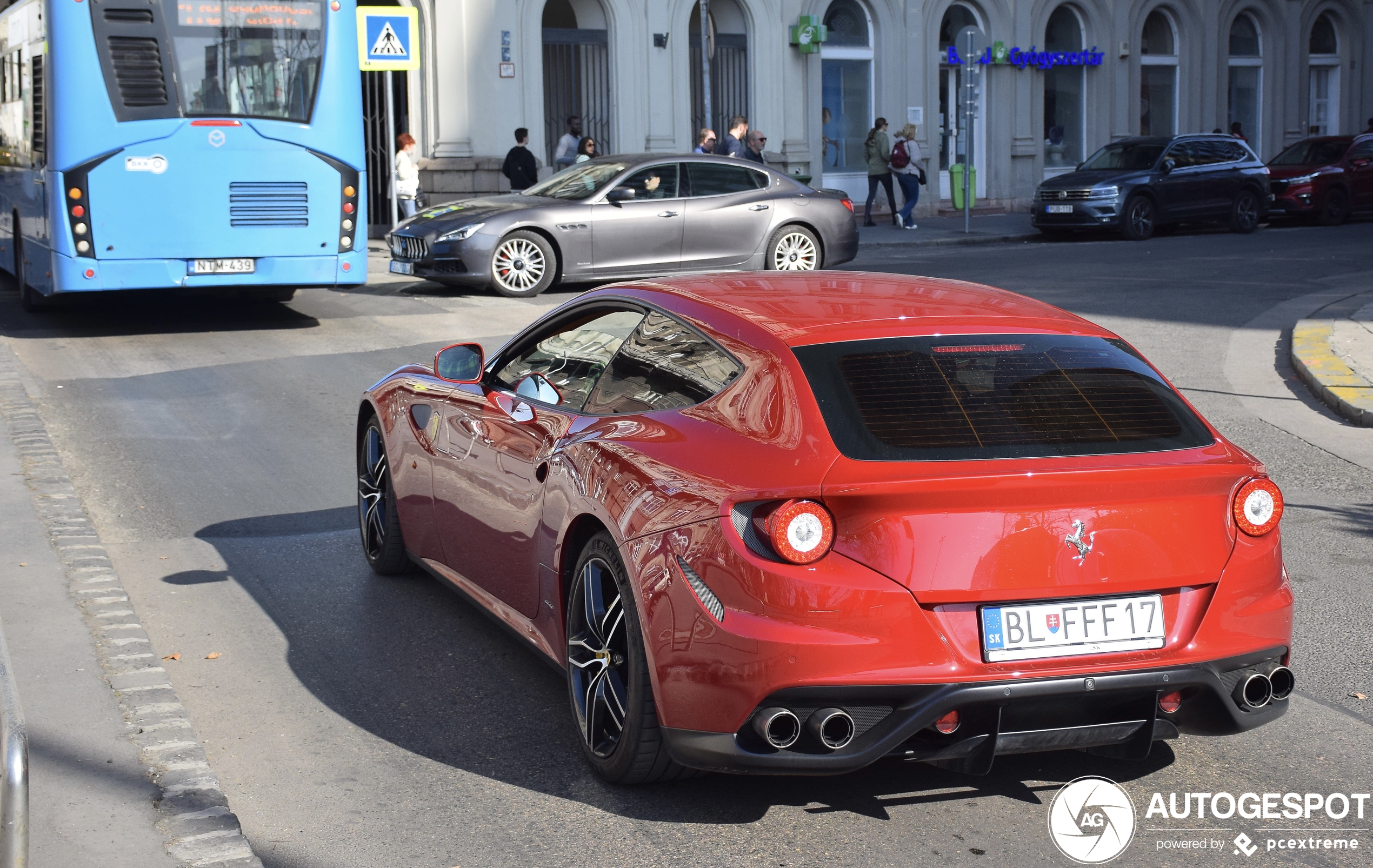 Ferrari FF