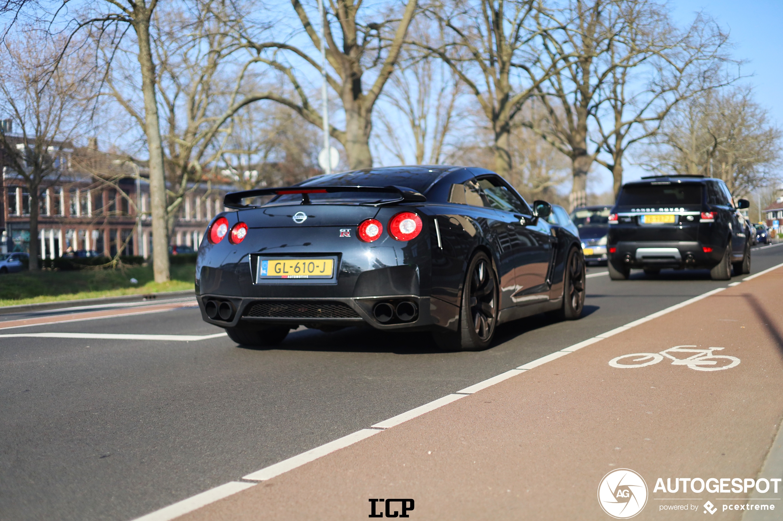 Nissan GT-R