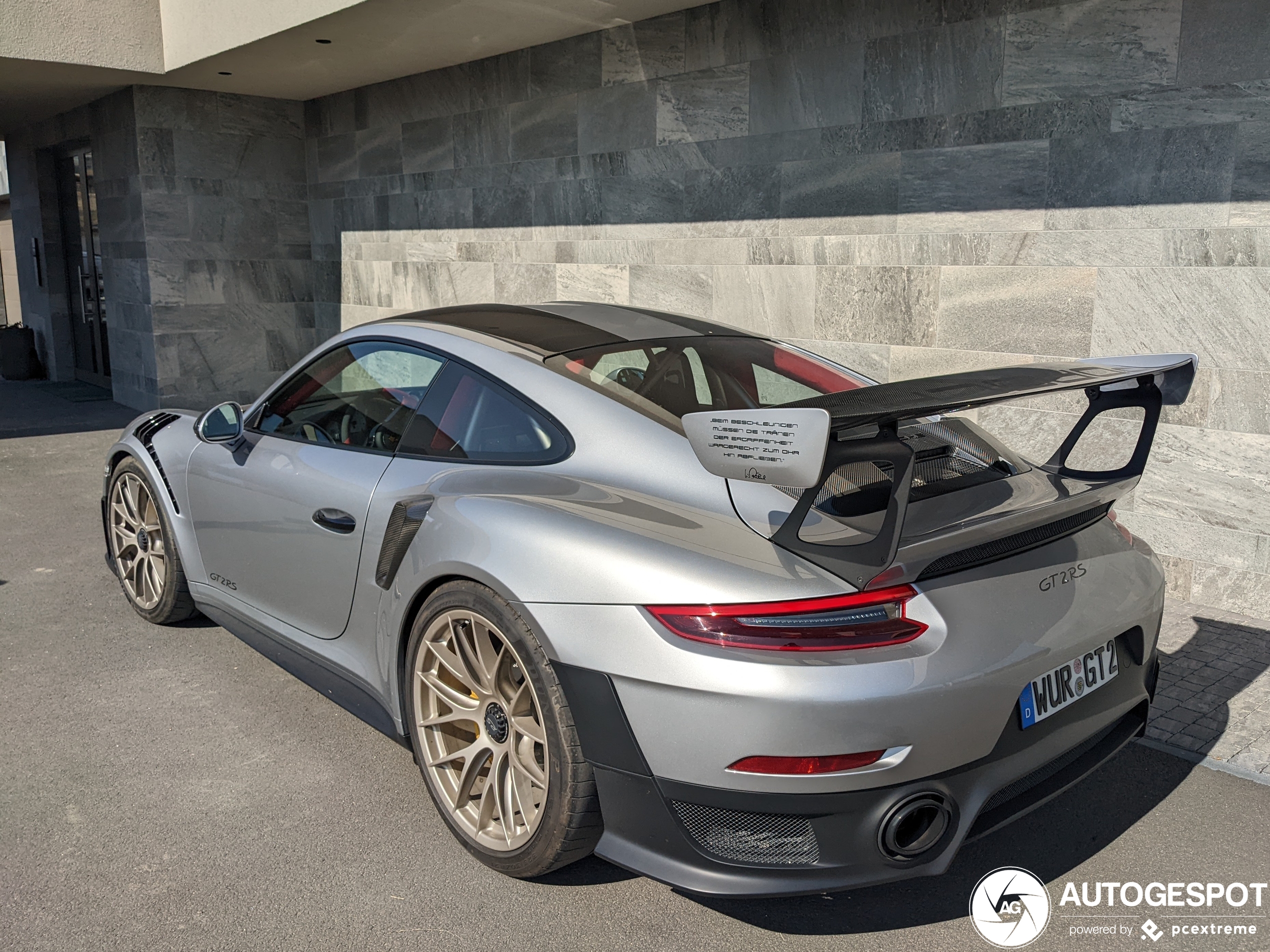 Porsche 991 GT2 RS Weissach Package