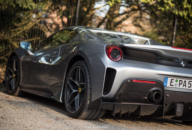 Ferrari 488 Pista Spider