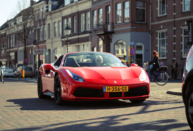 Ferrari 488 Spider