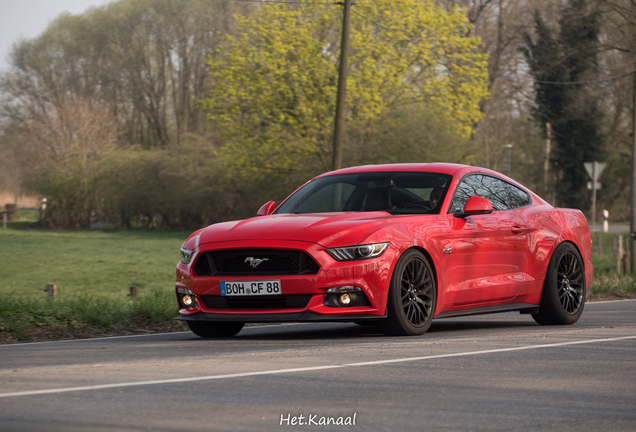 Ford Mustang GT 2015