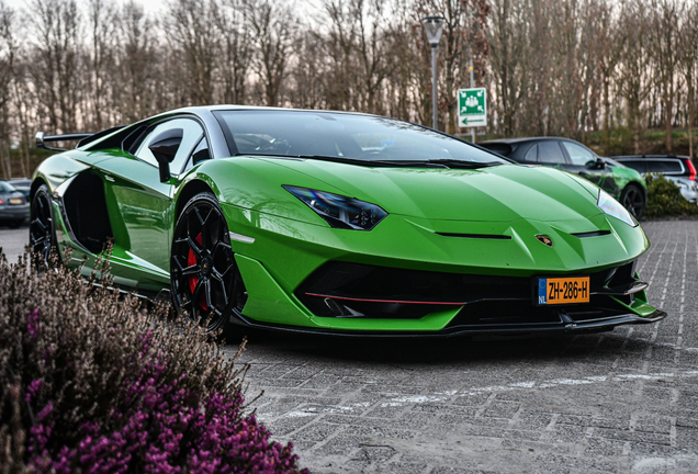 Lamborghini Aventador LP770-4 SVJ