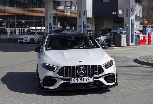 Mercedes-AMG A 45 S W177